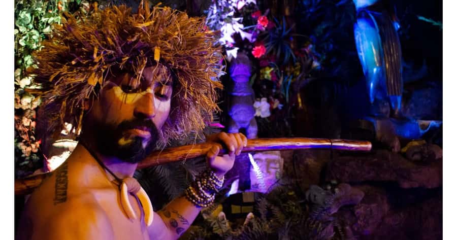 Santiago: Private Dinner & Chilean Folk Show with Transfers - Key details before you book
