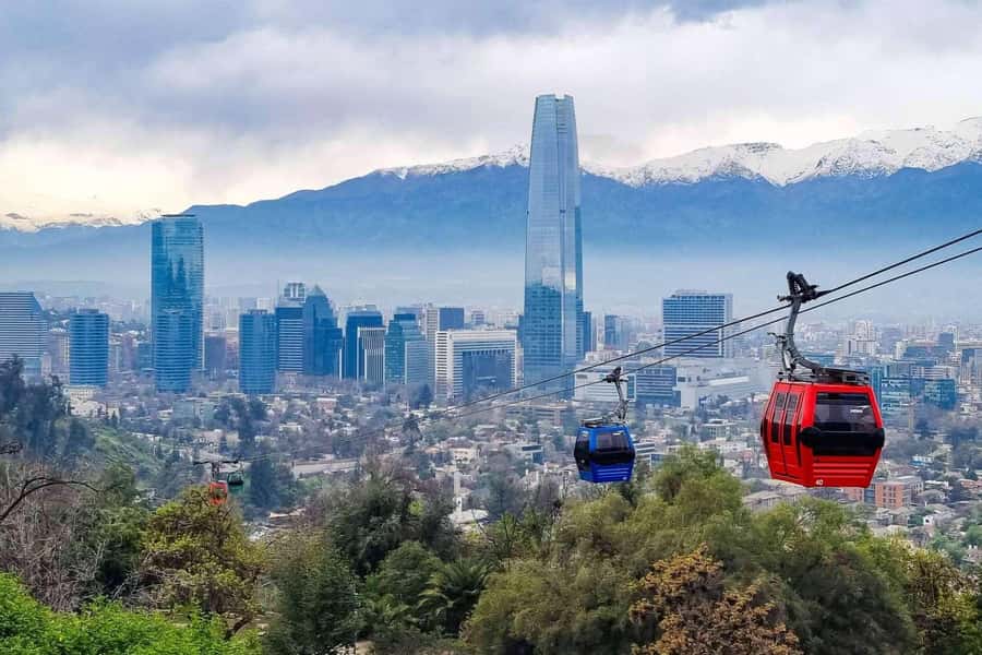 Santiago: Private tour, historic center, high altitude viewpoint, cable car - Starting With La Moneda Palace