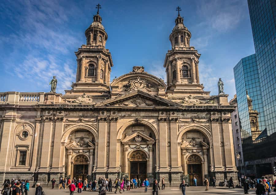 Santiago: The Essentials City Tour & Optional Concha y Toro - What the Concha y Toro add-on really adds