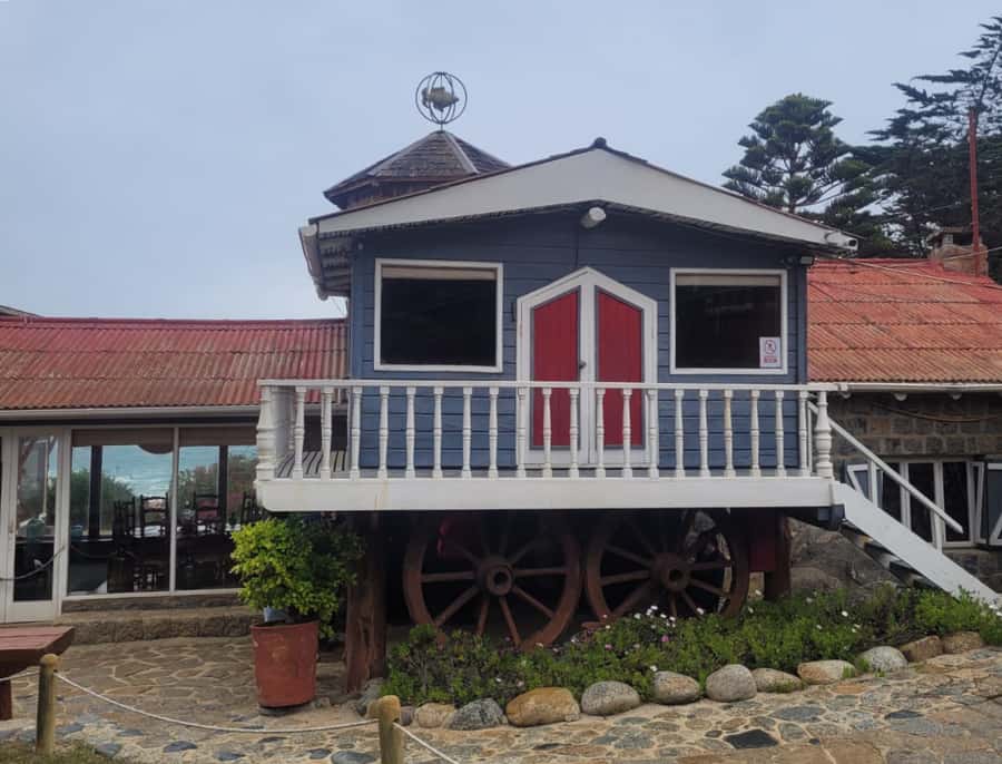 Santiago: Tour to Isla Negra, Algarrobo and Undurraga Wines - What the $76 price really covers