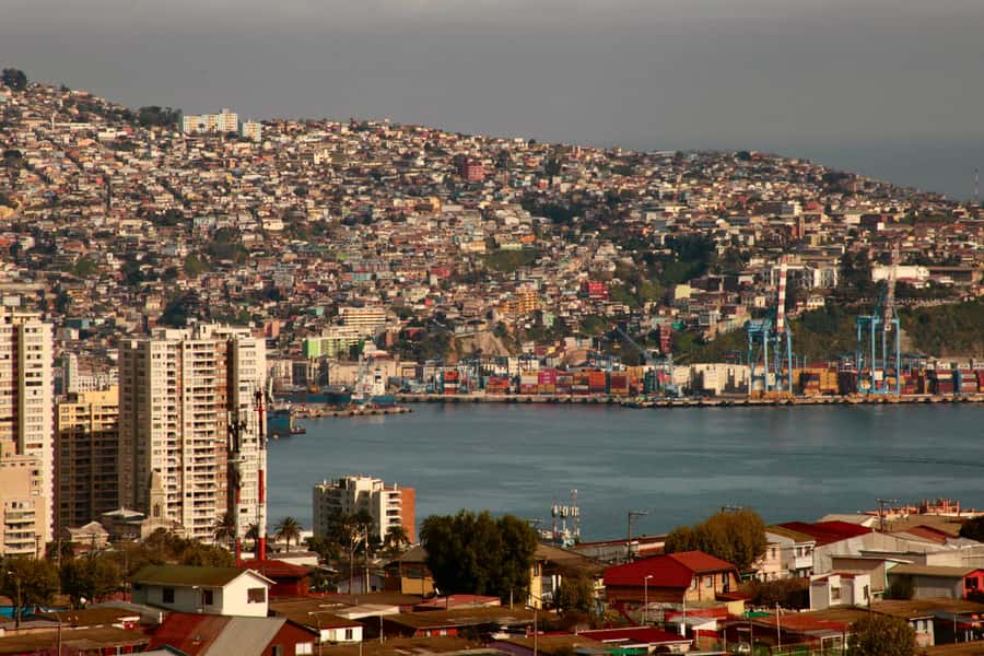 Santiago: Valparaiso, Viña del Mar, & Casablanca Valley Tour - Valparaíso begins at Plaza Sotomayor
