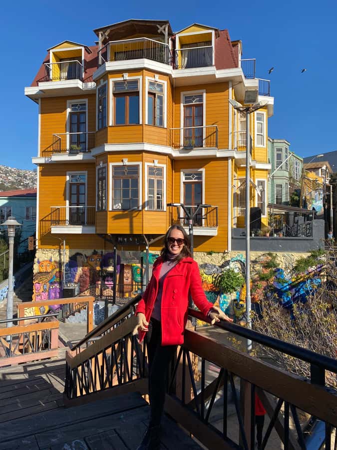 Santiago: Vina Del Mar, Valparaiso, Casablanca & Reñaca Tour - Vina del Mar and the Garden City feel
