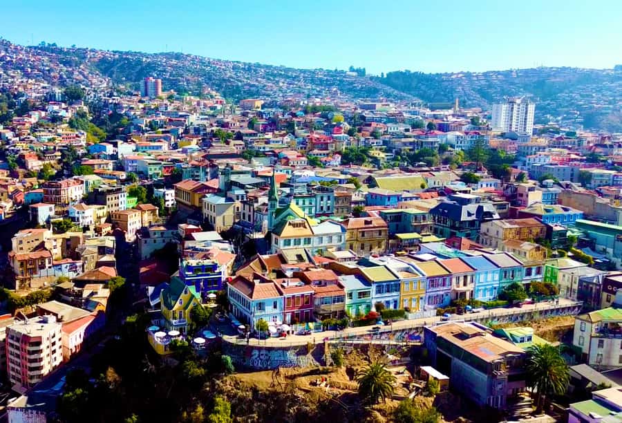 Santiago: Viña del Mar, Valparaiso, with Wine Tasting - Caleta Portales brings you close to everyday coastal Chile