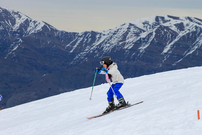 Skiing in Farellones Park: Ski Tickets, Lessons, Transportation and More - Returning to Parque Arauco
