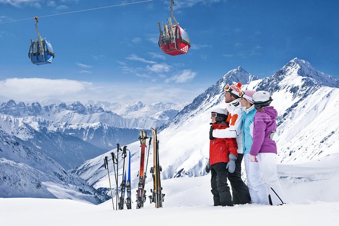 Small-Group Tour to Valle Nevado and Farellones from Santiago - Leaving Santiago before the roads fill