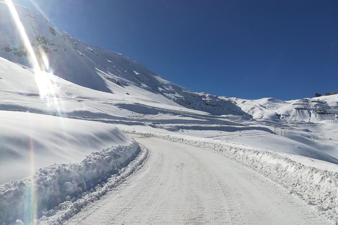 Small-Group Tour: Valle Nevado and Farellones from Santiago - The group size and the long day