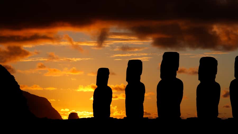 Sunrise Tongariki: Sunrise at Tongariki Park Private Tour - Leaving Hanga Roa before dawn