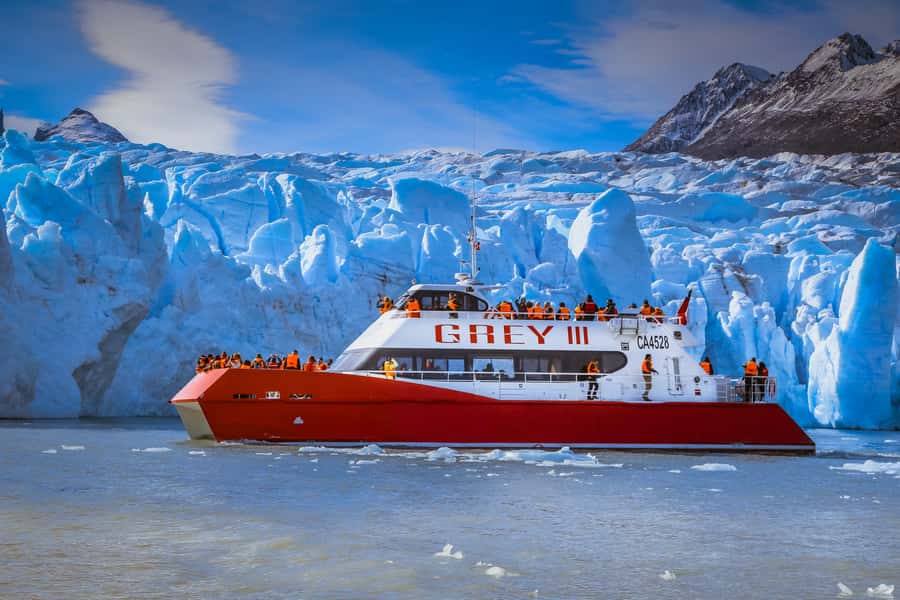 Torres del Paine: 3-Hour Scenic Boat Tour to Grey Glacier - Why Grey Glacier deserves a boat trip
