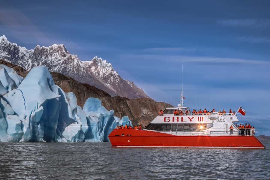 Torres del Paine: 3-Hour Scenic Boat Tour to Grey Glacier - Starting at Hotel Lago Grey