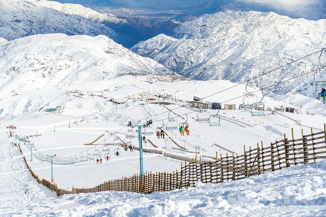 Tour Parque Farellones Ticket+Transportation, optional Snowwear - Food, bathrooms, and the real cost of a mountain day