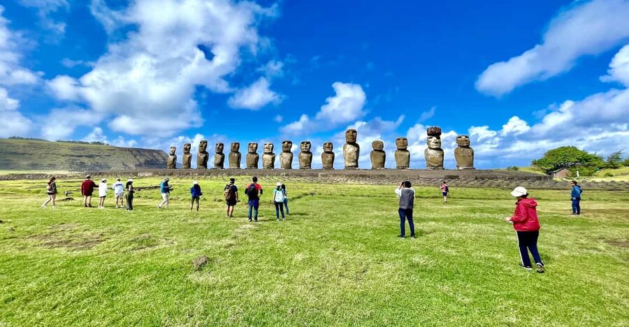 Two days of Full Day Tour of Rapa Nui + Sunrise in Tongariki - Sunrise at Ahu Tongariki needs careful timing