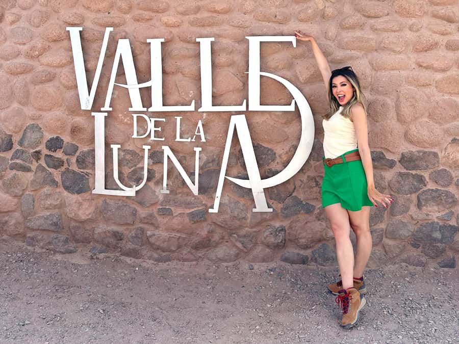 Valle de la Luna: A Moon-Like Escape in Atacama - Duna Mayor and the power of scale