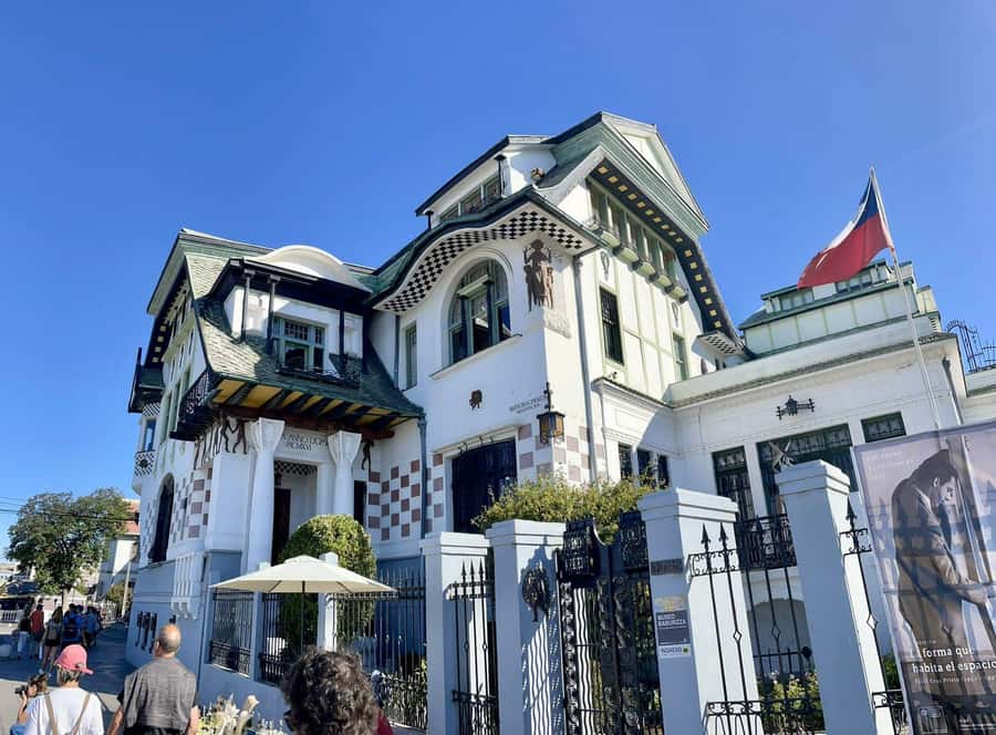 Valparaíso, Viña del Mar and Casablanca Full Day Experience - Five things to know before you book