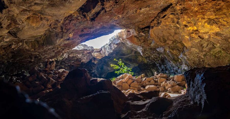 Volcanic Refuges: Excursion to Underground Civilization - Private groups and the pace of the day